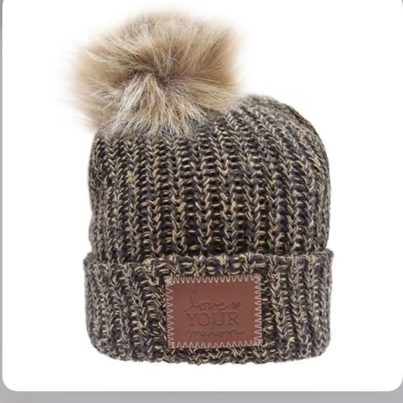 love your melon batman speckled pom beanie natural pom black/ hemp v3. main image 5